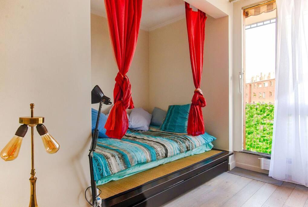 With Balcony * Paris